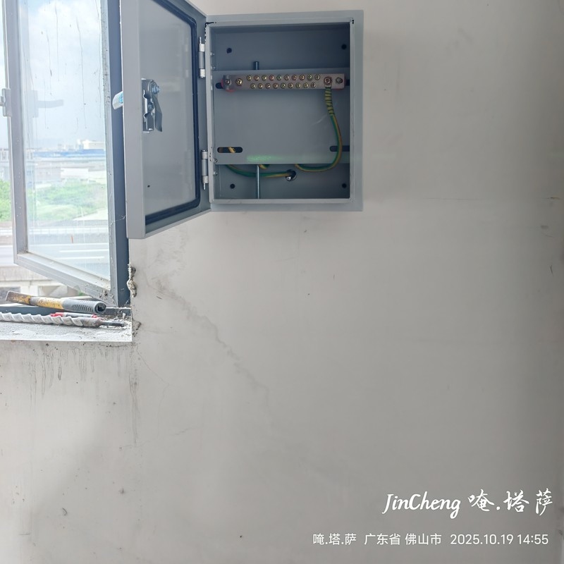 专注佛山新能源产业，为南海、三水、高明片区企业提供ESD工程、接地工程、防静电接地、独立地线、设备地施工，适配多场景，合规高效，本地便捷服务。